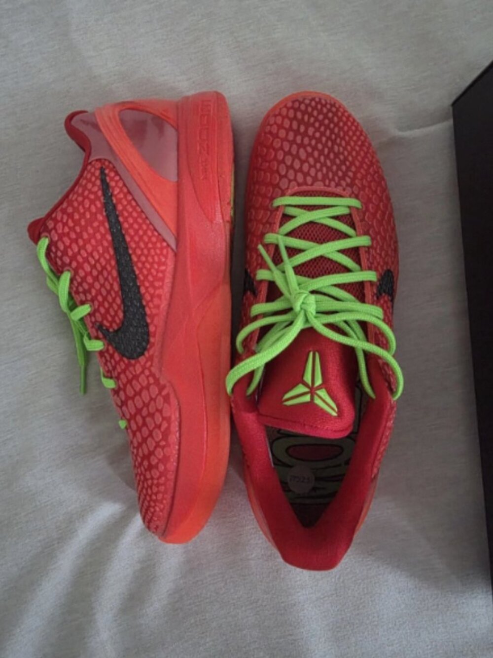 Nike Kobe 6 Low Top Men’s Basketball Sneakers